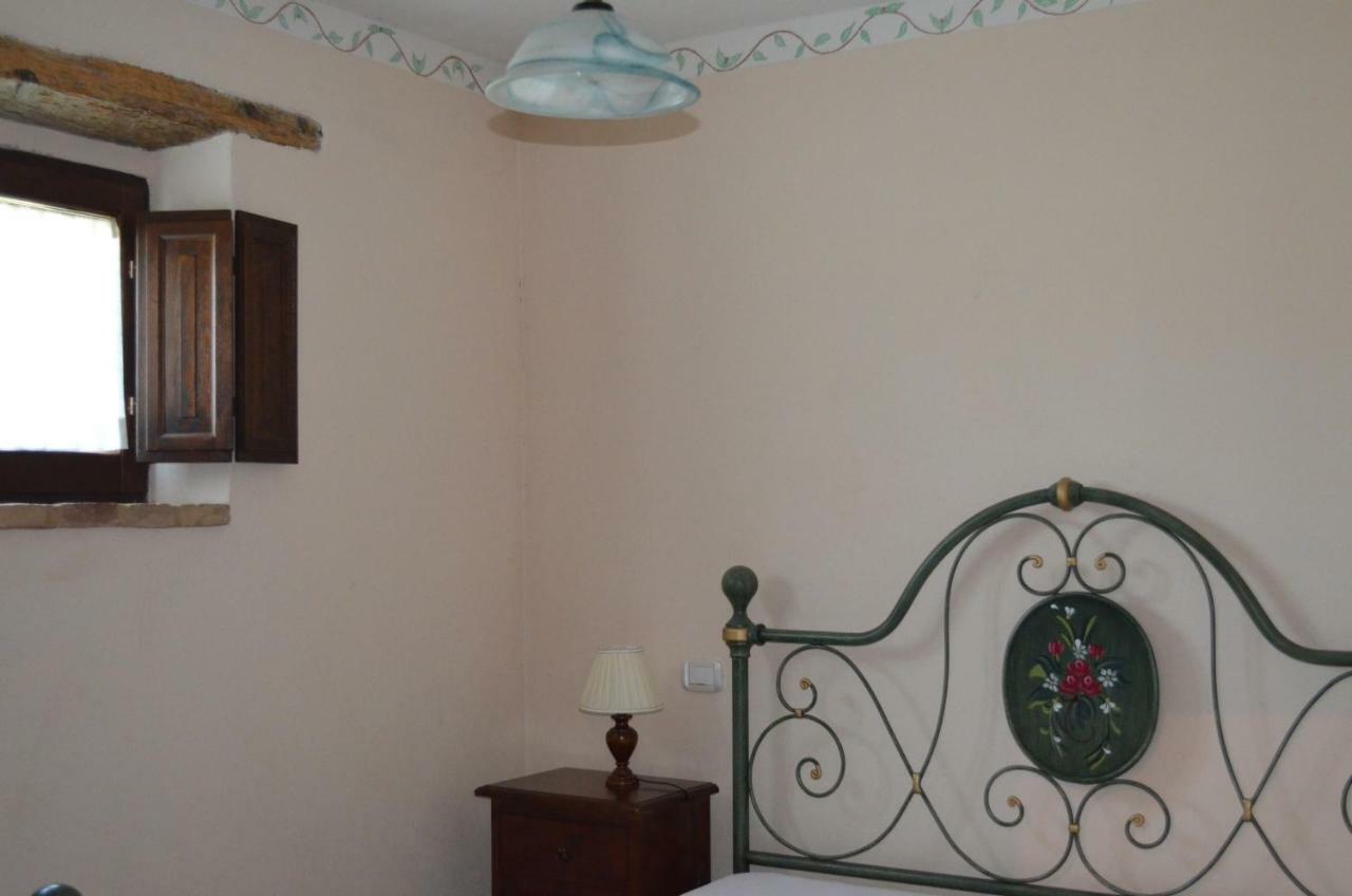 La Casina Degli Olivi Pensionat Seggiano Exteriör bild