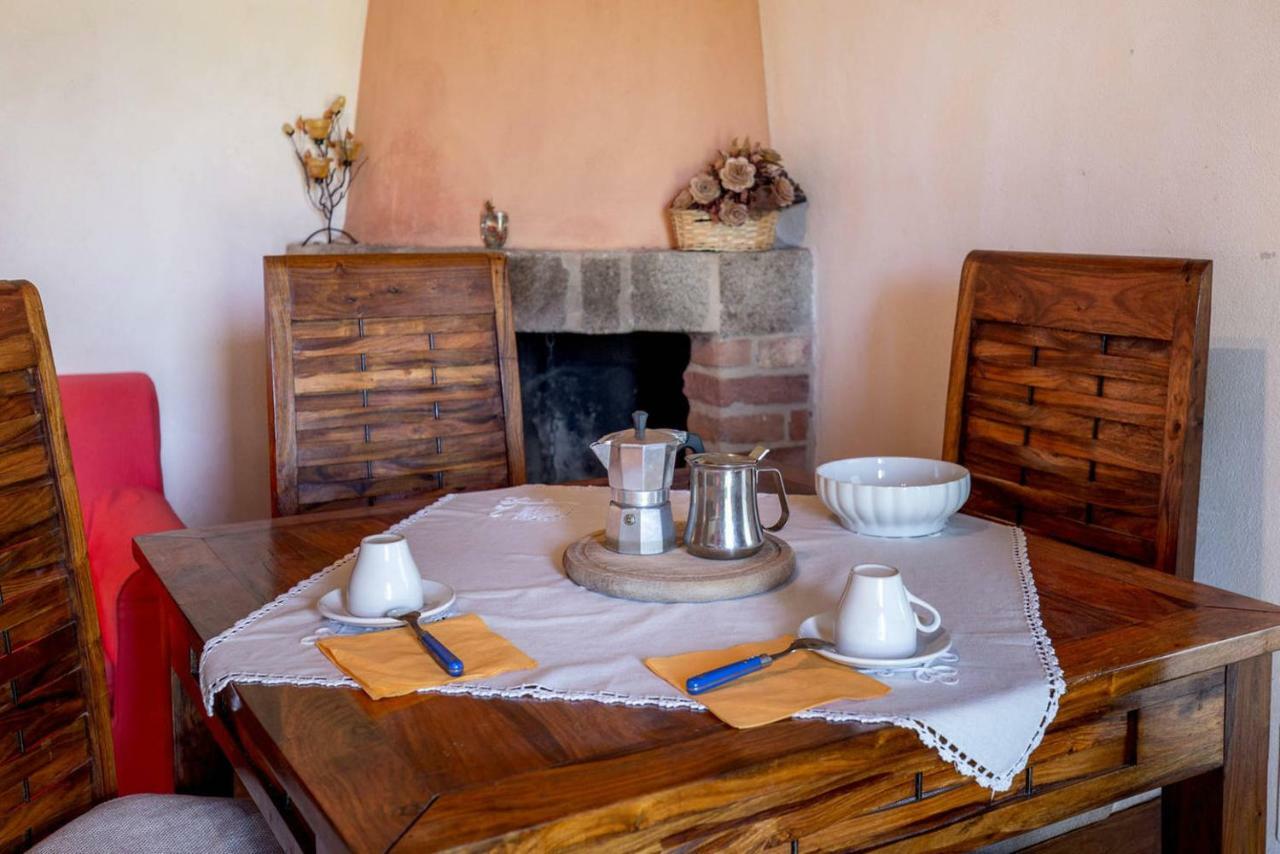 La Casina Degli Olivi Pensionat Seggiano Exteriör bild